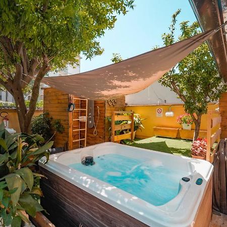 Domus Vesuvia Bed & Breakfast ตอร์เร อันนุนซิอาตา ภายนอก รูปภาพ