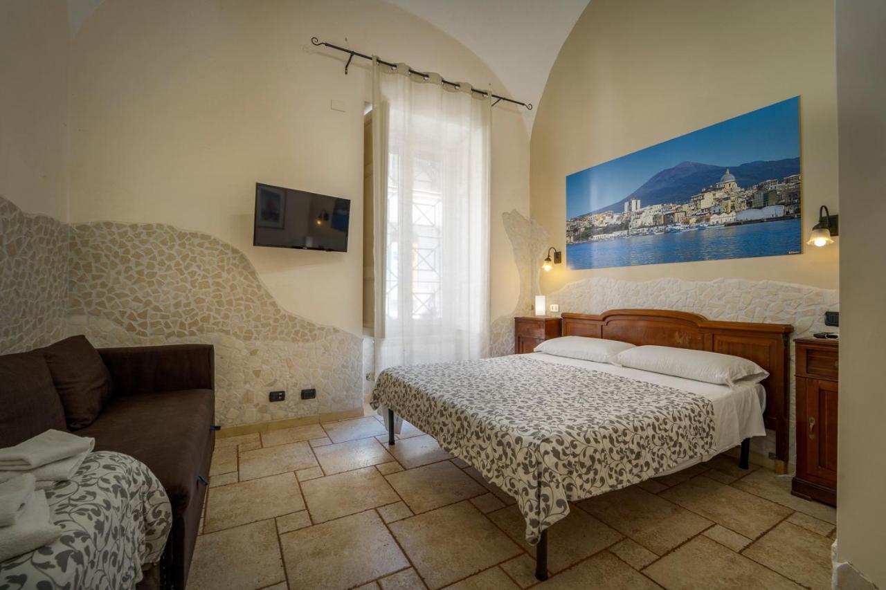 Domus Vesuvia Bed & Breakfast ตอร์เร อันนุนซิอาตา ภายนอก รูปภาพ