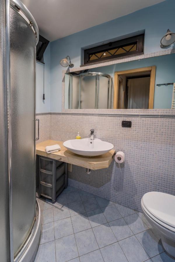 Domus Vesuvia Bed & Breakfast ตอร์เร อันนุนซิอาตา ภายนอก รูปภาพ