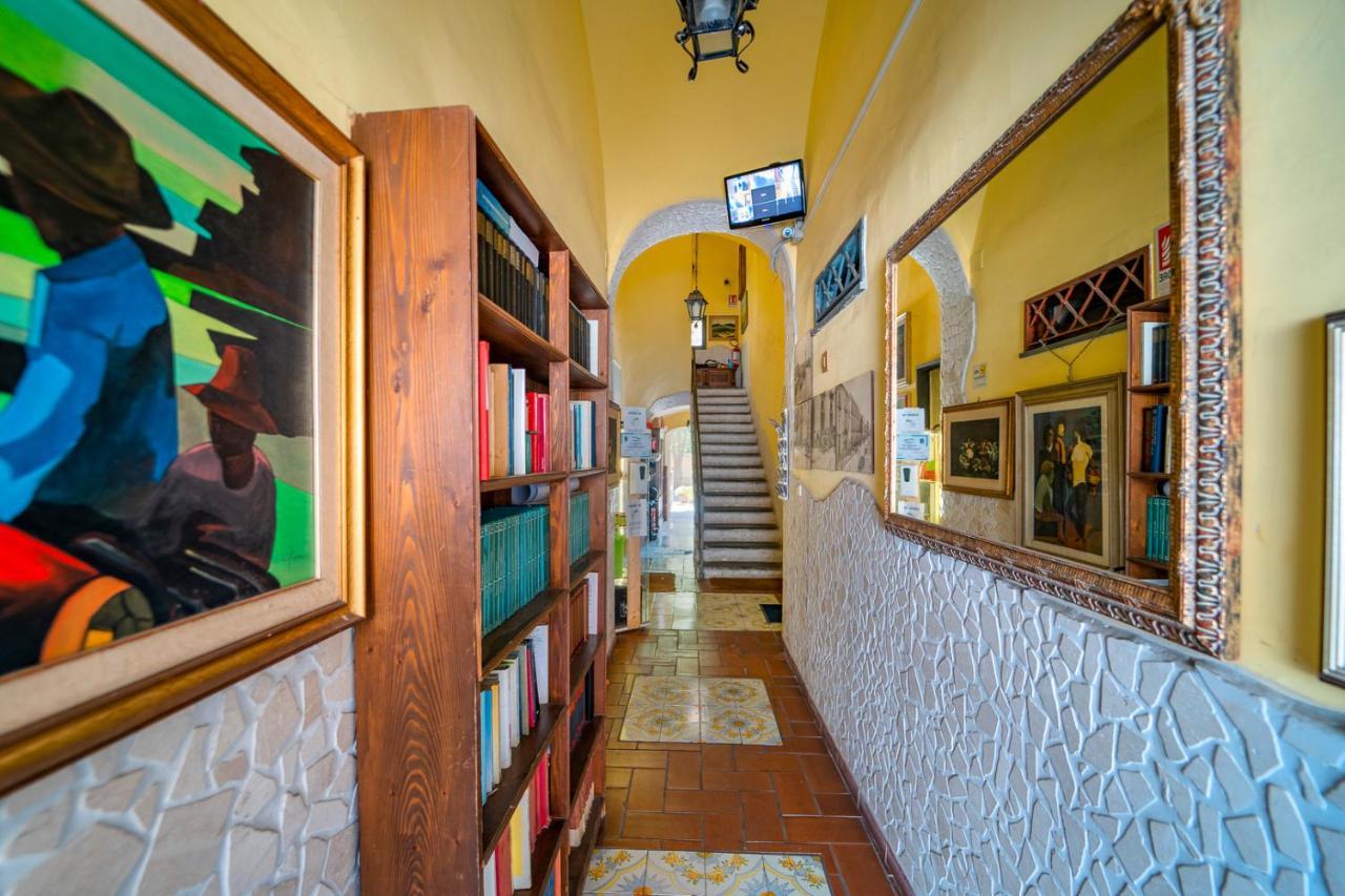 Domus Vesuvia Bed & Breakfast ตอร์เร อันนุนซิอาตา ภายนอก รูปภาพ